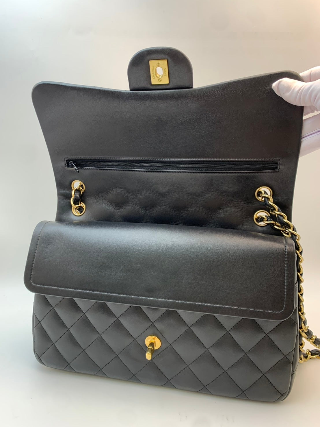 CHANEL Classic Flap Jumbo ラムスキン ブラック ゴールド金具