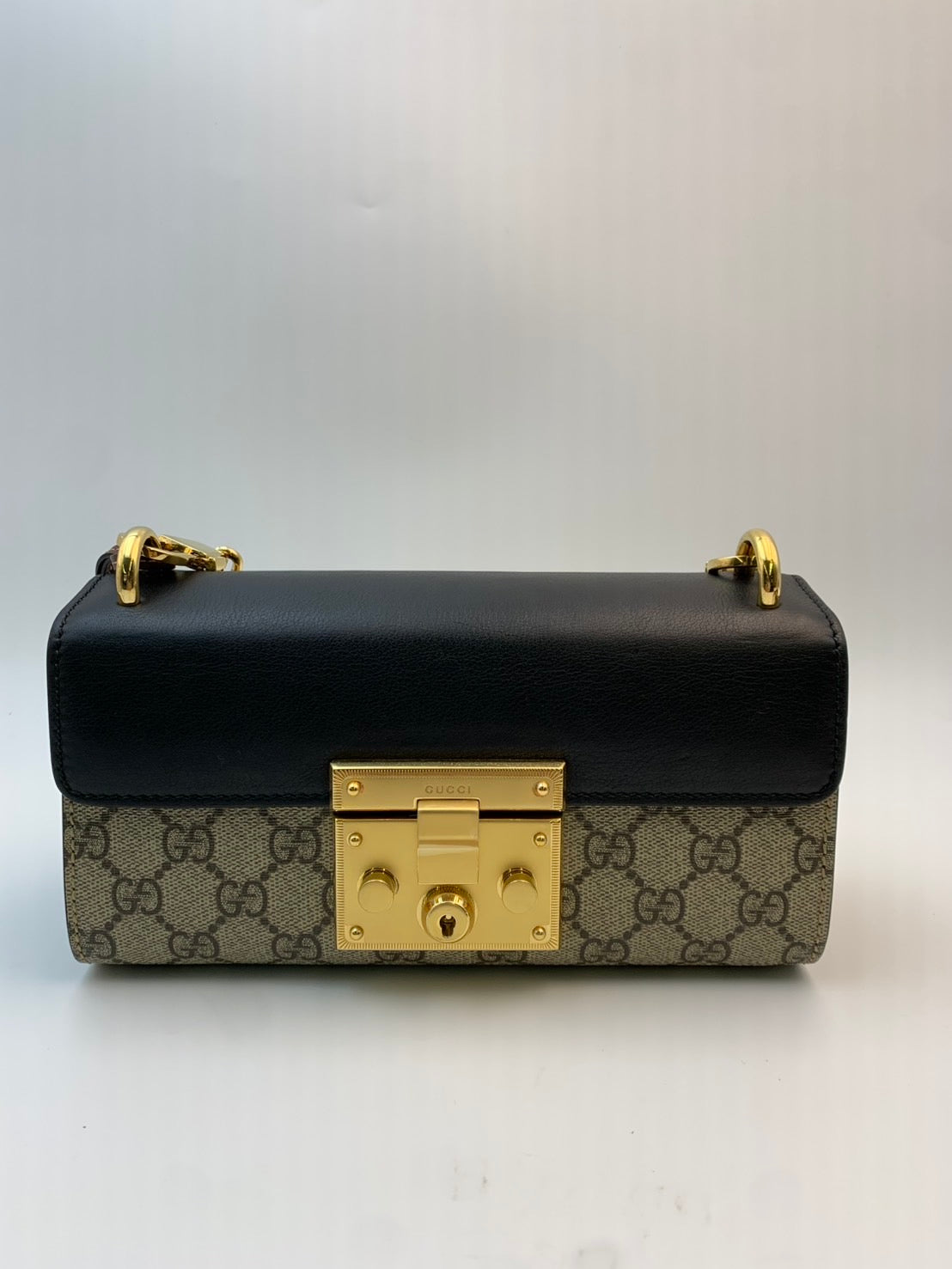 GUCCI Padlock GG Supreme キャンバス ベージュ/エボニー × ブラック